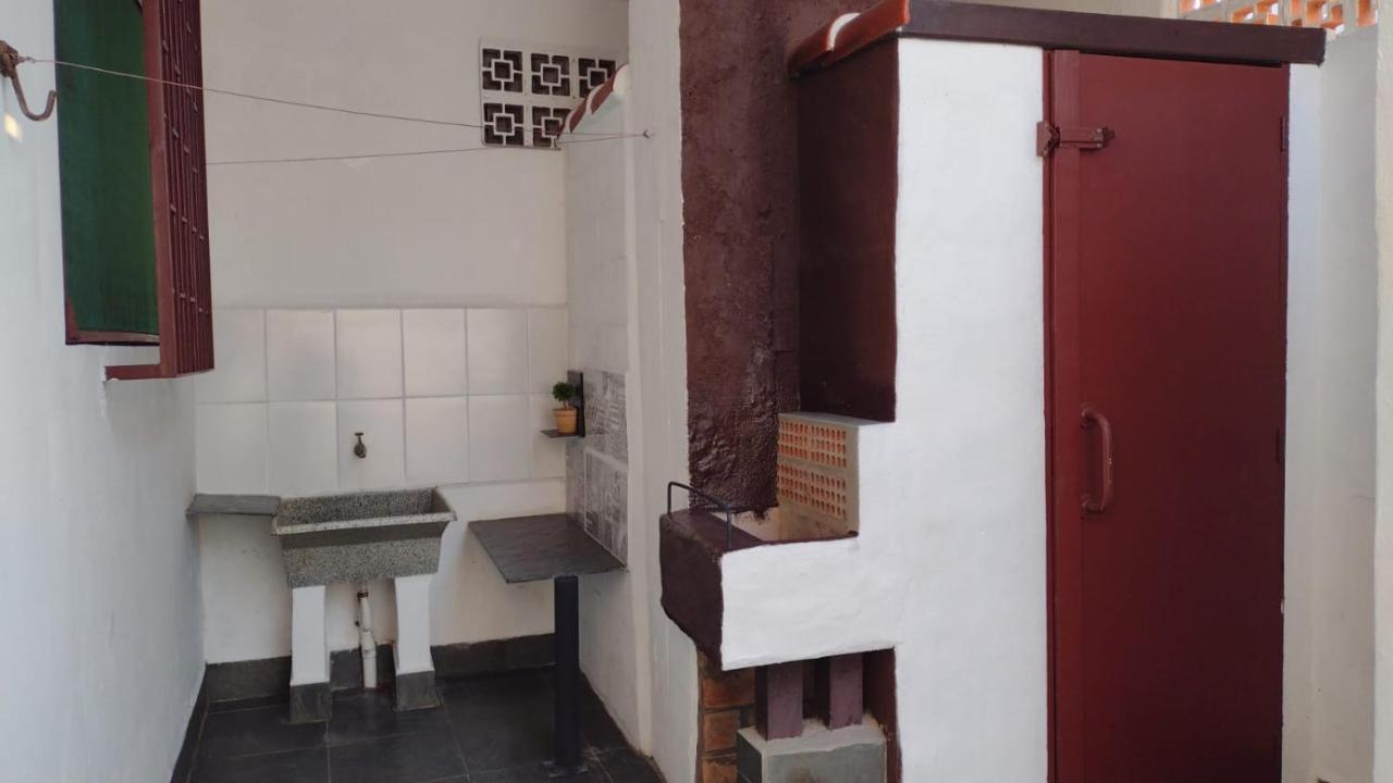 Casa Inteira Cravada Entre Os Principais Pontos Turisticos Villa Caraguatatuba Eksteriør bilde