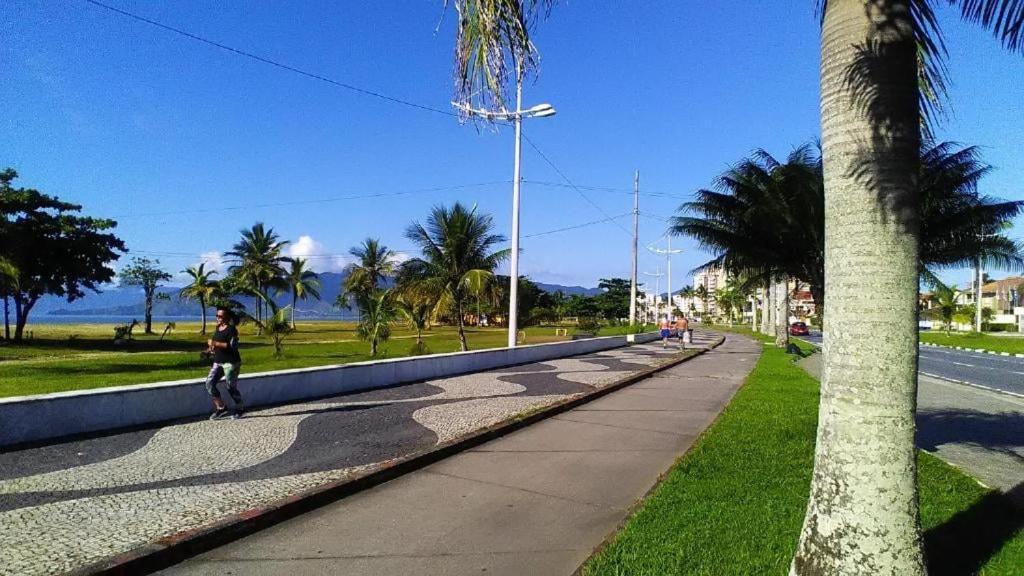 Casa Inteira Cravada Entre Os Principais Pontos Turisticos Villa Caraguatatuba Eksteriør bilde